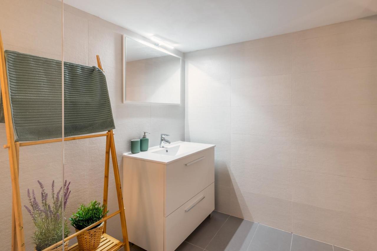 1 Bedroom 1 Bathroom Furnished - Lavapies - Duplex مدريد المظهر الخارجي الصورة